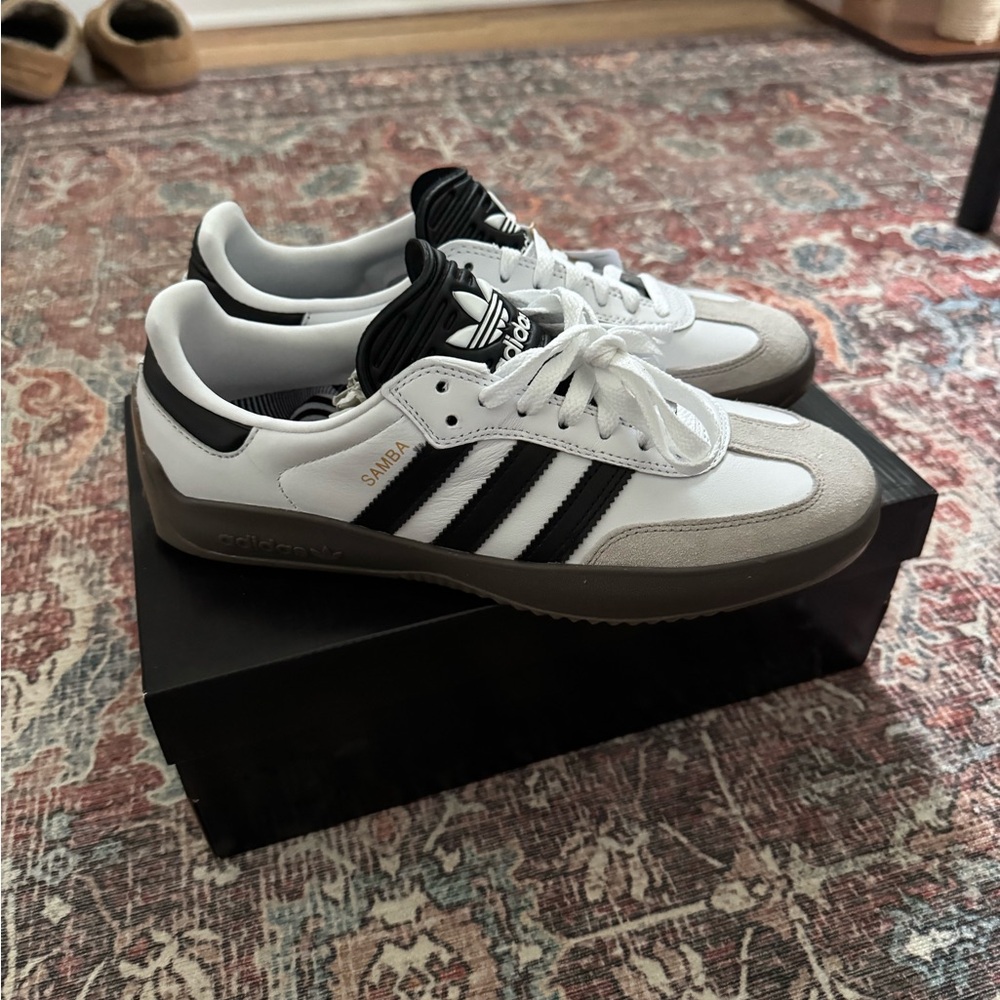NEW Adidas Samba - Puig White / Black